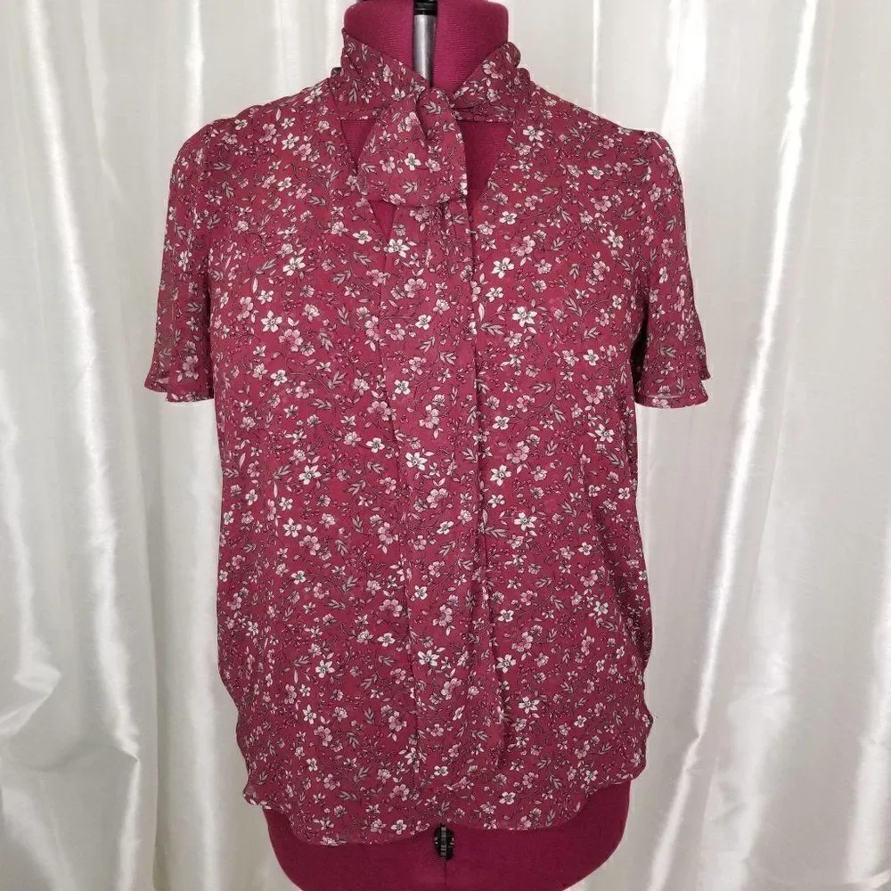 Lily White Floral Blouse (size L) - Picture 1 of 6